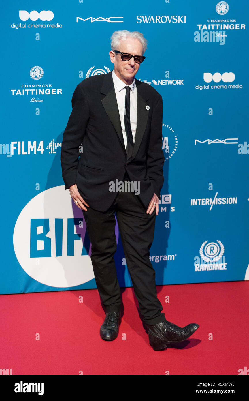 Londres, Royaume-Uni. Le 2 décembre 2018. Elliot Grove assiste à la 21e British Independent Film Awards (BIFAs) à Old Billingsgate dans la ville de Londres. Credit : Wiktor Szymanowicz/Alamy Live News Banque D'Images