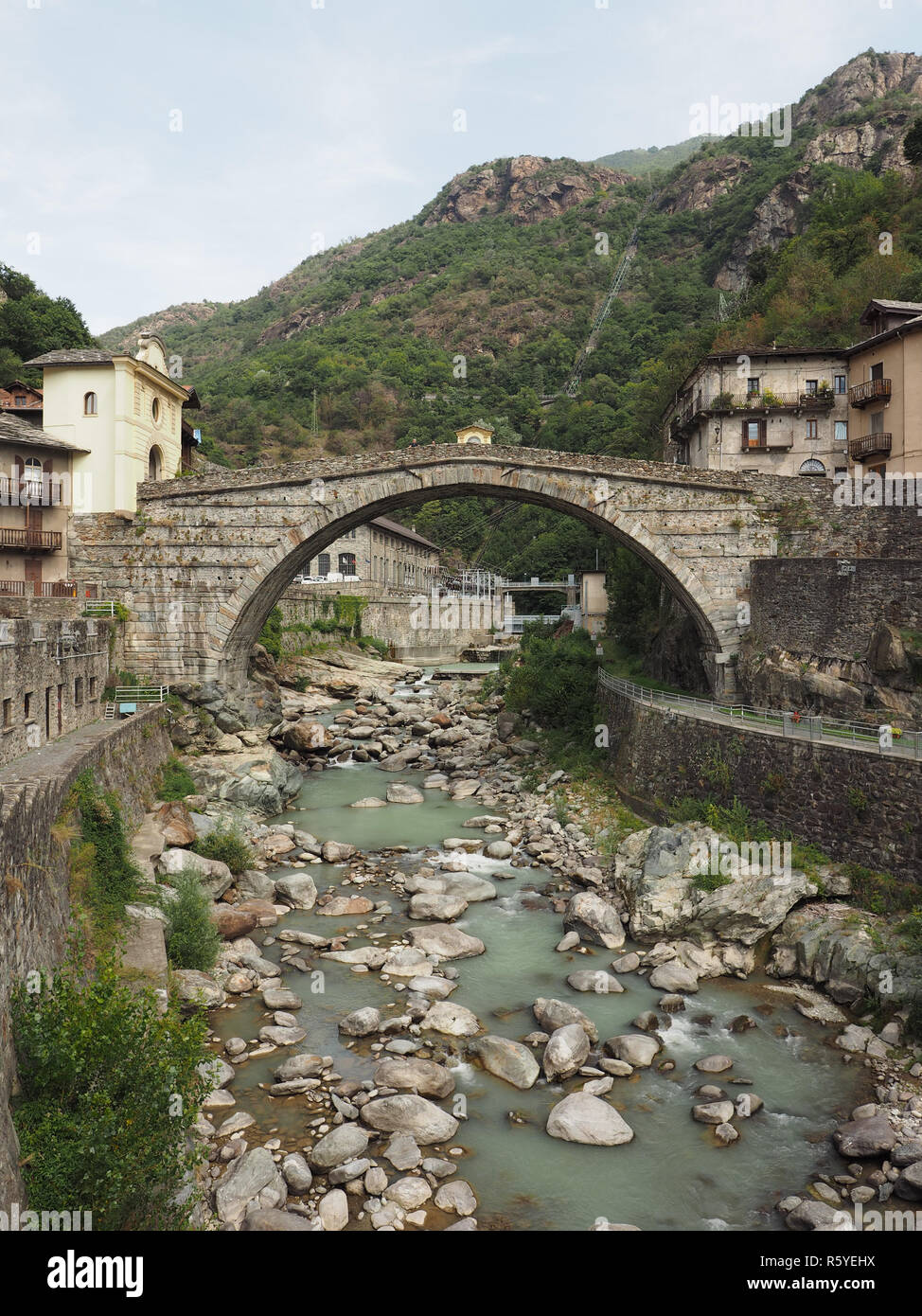 Pont Romain à Pont Saint Martin Banque D'Images