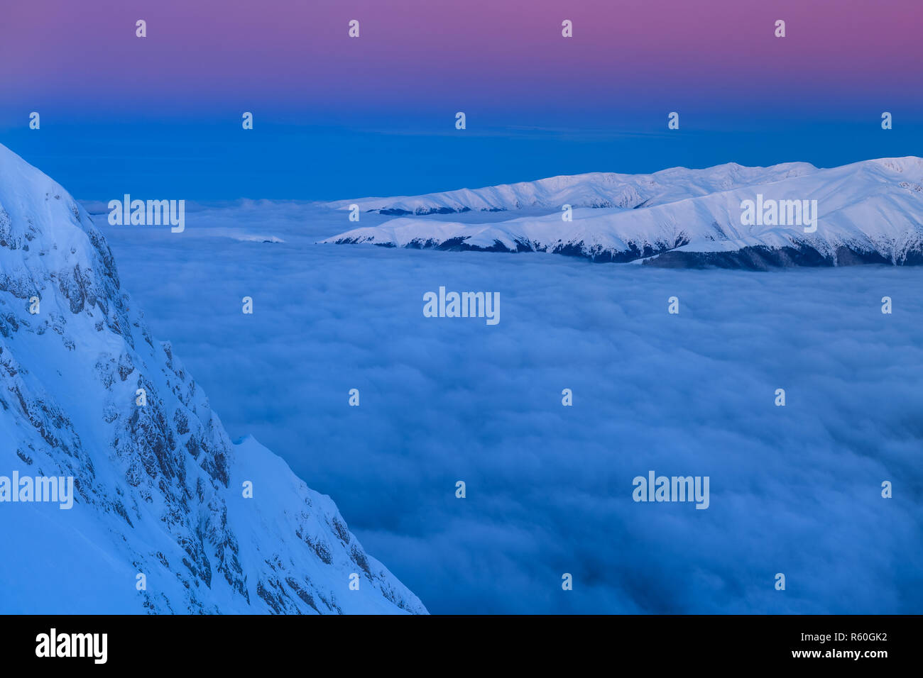 montagne d’hiver Banque D'Images