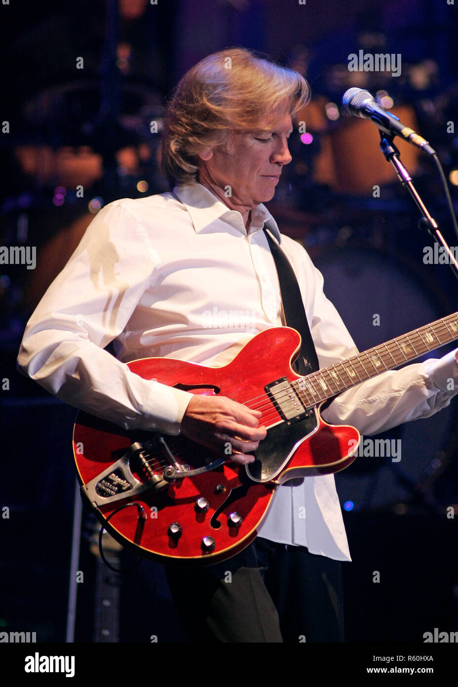 Justin Hayward avec les Moody Blues se produit en concert au Seminole Hard Rock Hotel and Casino à Hollywood, en Floride le 25 mars 2008. Banque D'Images