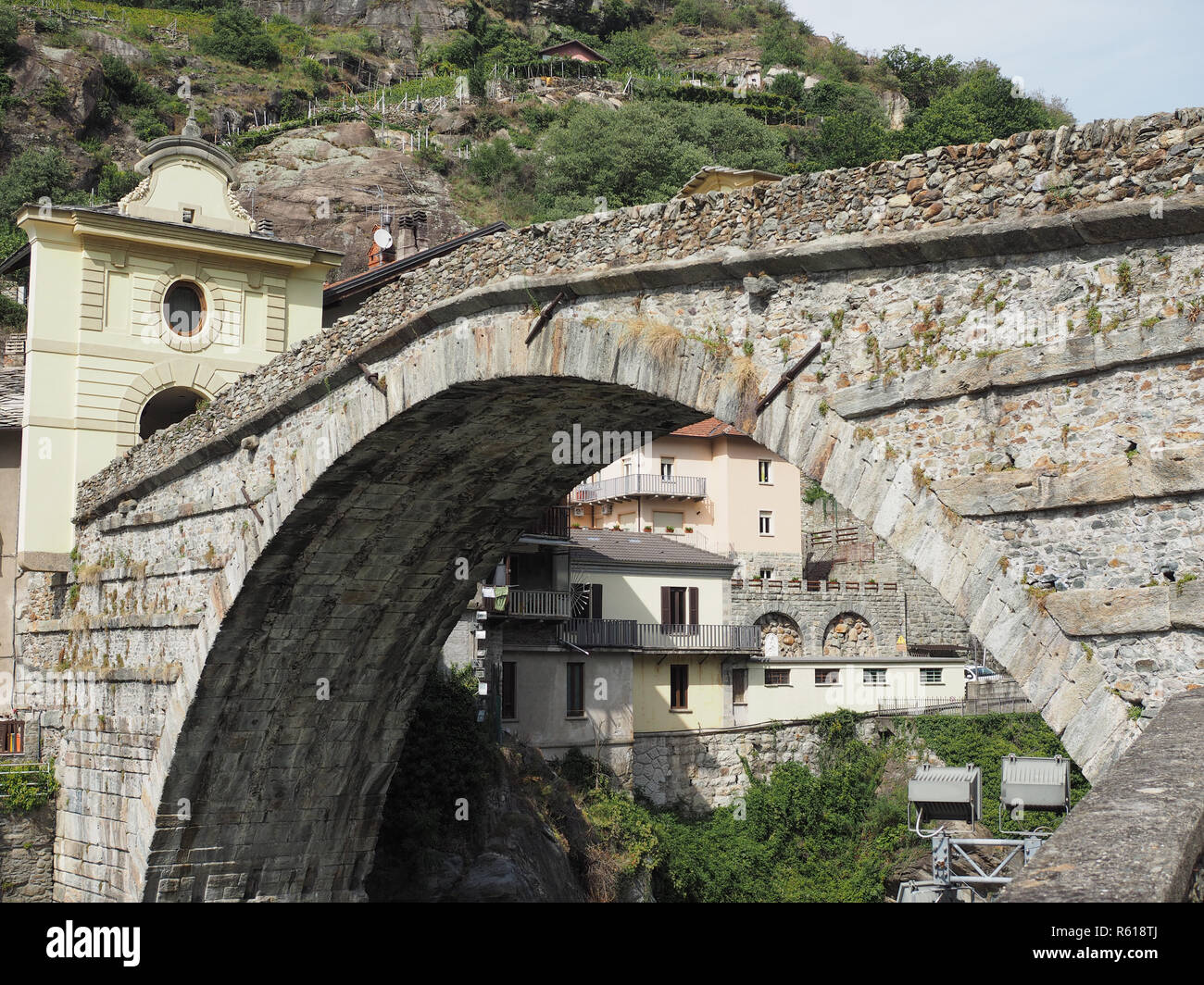 Pont Romain à Pont Saint Martin Banque D'Images
