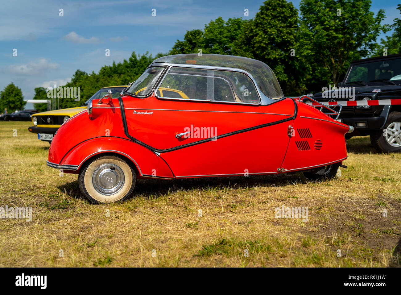PAAREN IM GLIEN, ALLEMAGNE - le 19 mai 2018 : une bulle à trois roues (voiture ou scooter) Kabinenroller cabine Messerschmitt KR200. Exposition 'Die Oldtimer Sho Banque D'Images