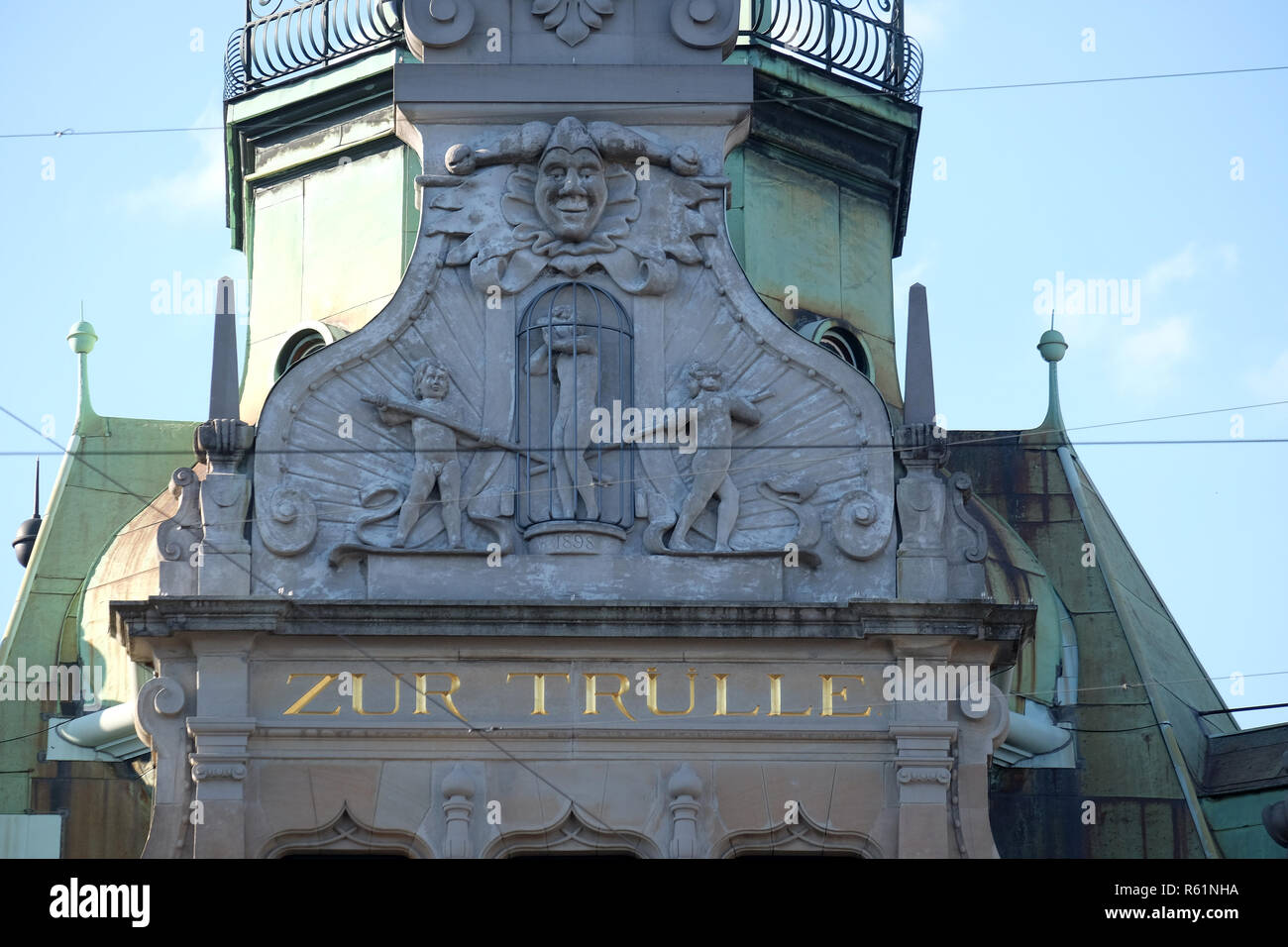 Relief sur la maison Haus zur Trulle, Bahnhofstrasse à Zurich, Suisse Banque D'Images
