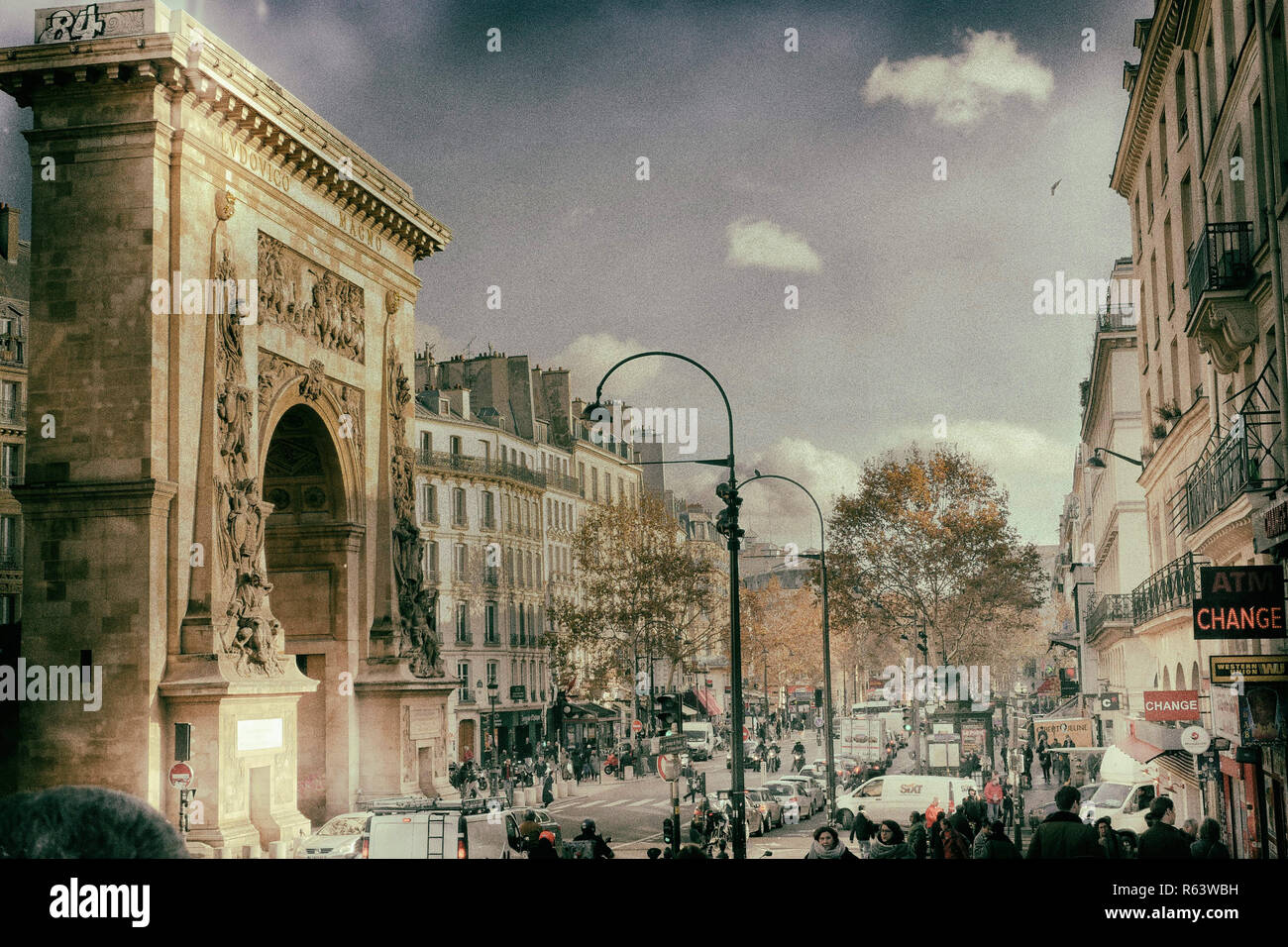 L'une des anciennes portes dans Paris. Celui-ci est appelé Porte Saint Denis. Banque D'Images