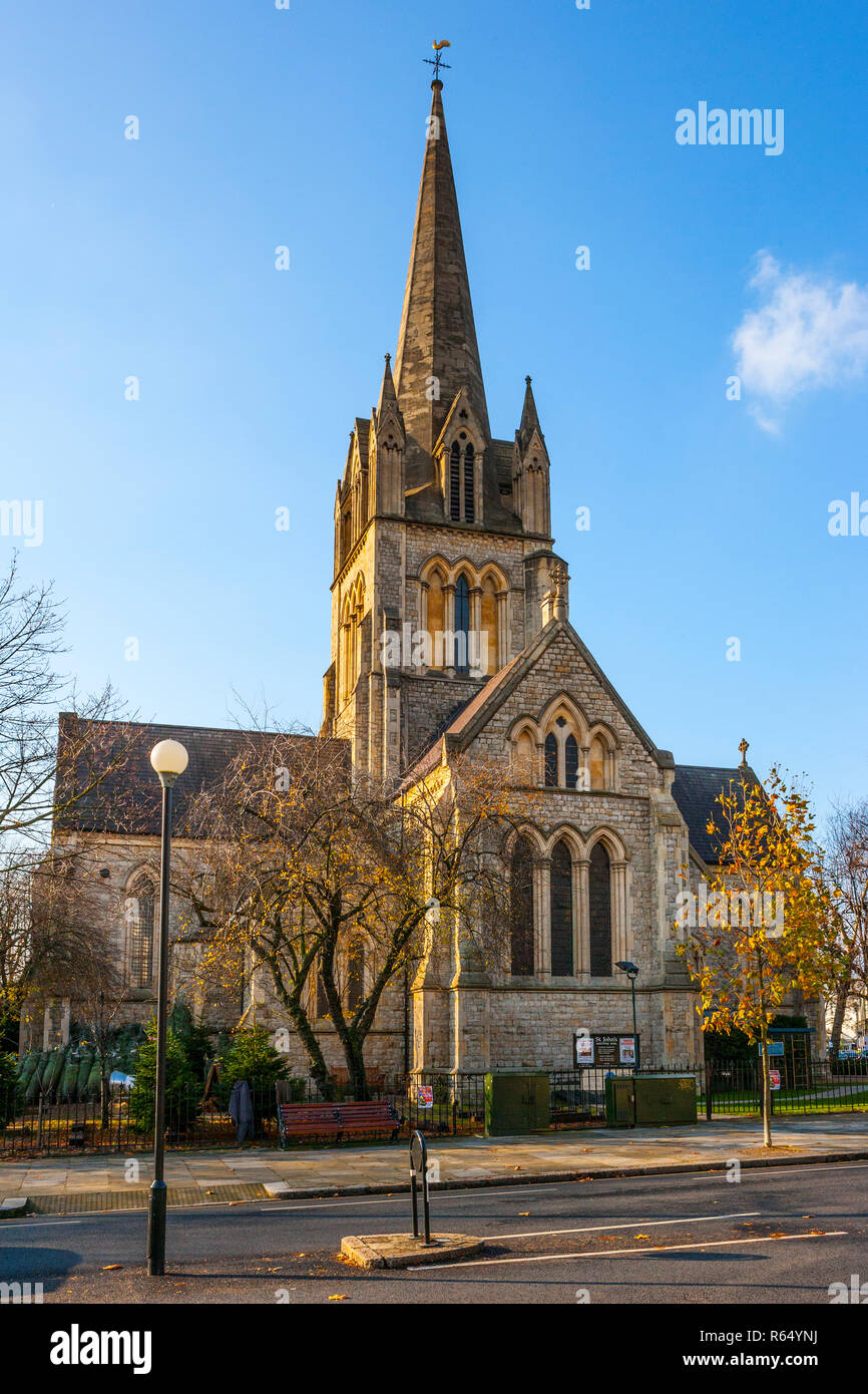 L'église Saint John's, Notting Hill, Londres Banque D'Images