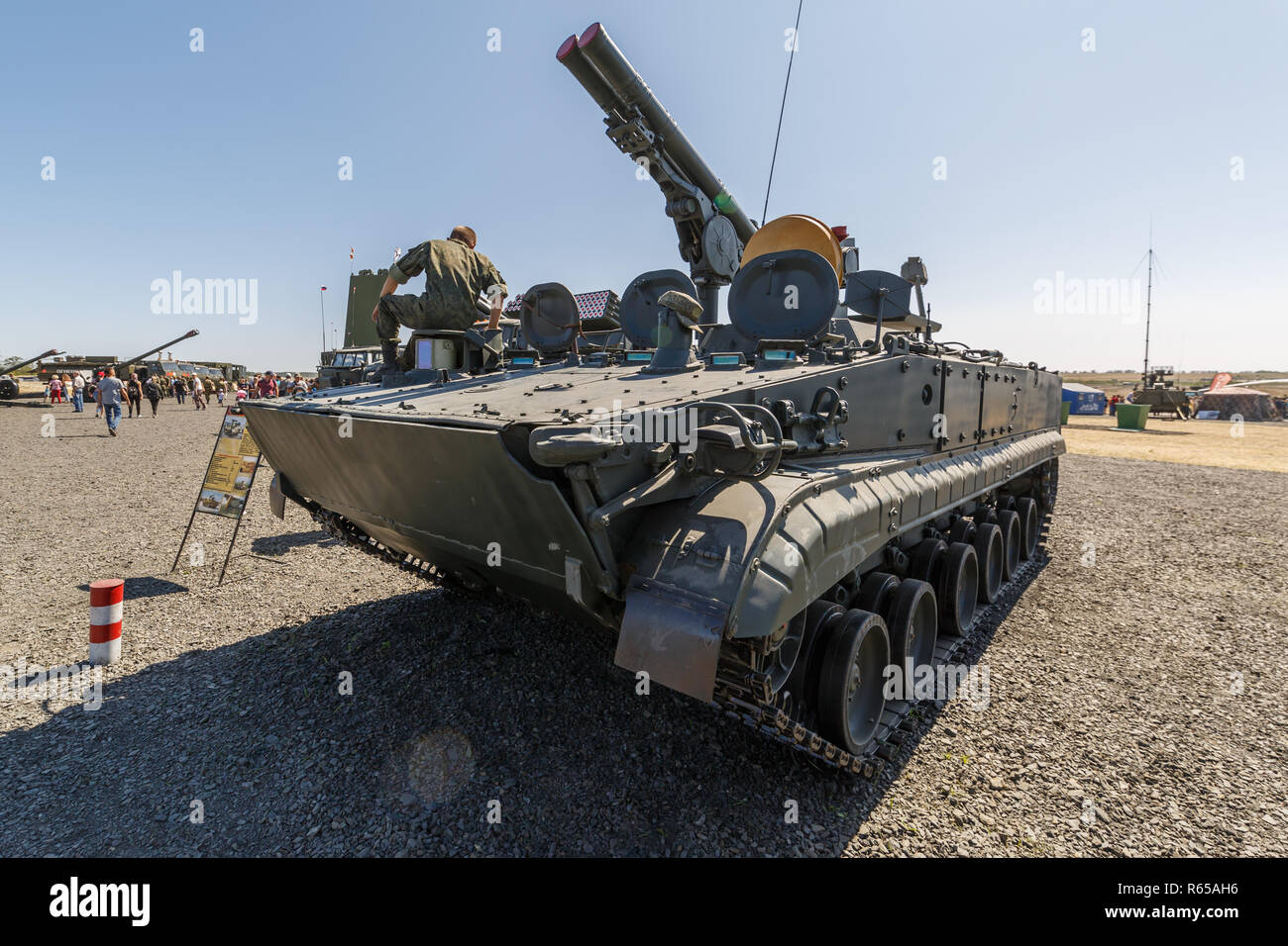 Forum technique militaire international-2018 de l'armée. Mobile anti-missiles system 9P157 (Khrizantema À-15 Springer) Banque D'Images