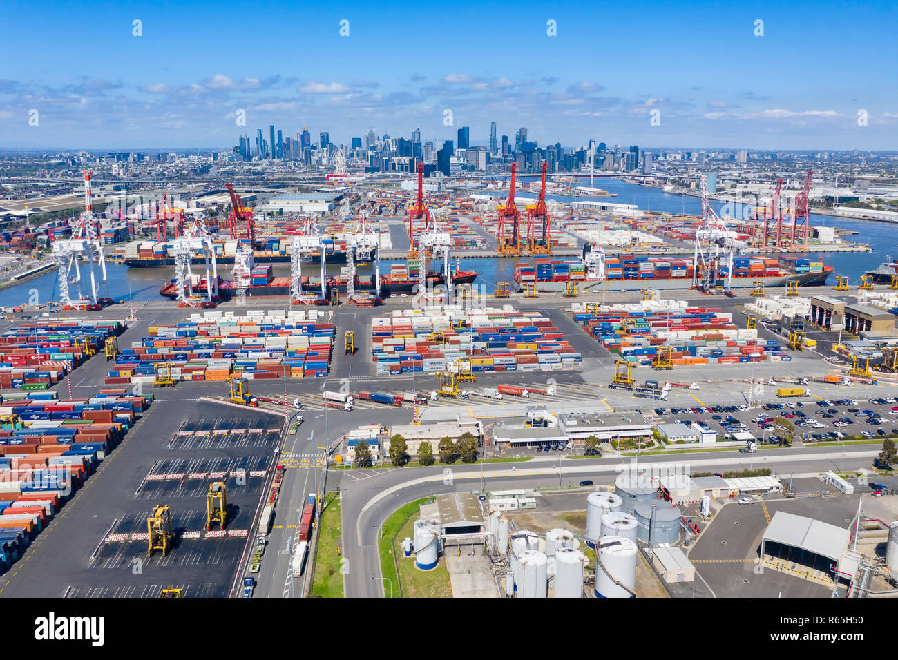 Photo aérienne d'un terminal à conteneurs à Melbourne, Australie Banque D'Images