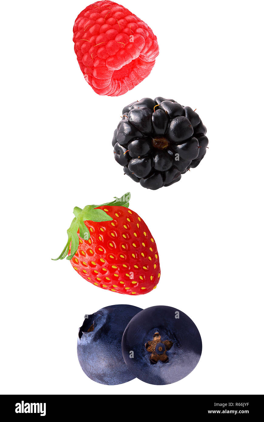 Chute de framboise, fraise et fruits bleuets isolated on white Banque D'Images