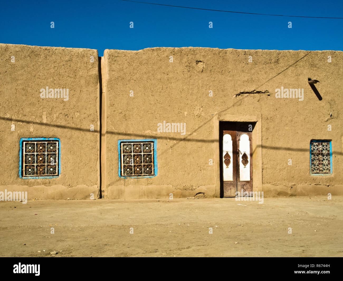 L'architecture typique à Merzouga Banque D'Images