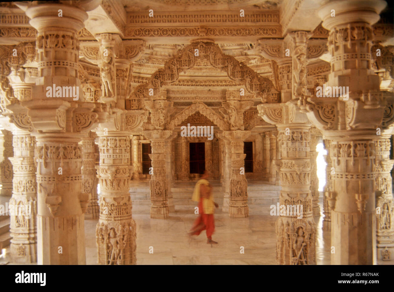 Dilwara temple mount abu Banque de photographies et d’images à haute ...