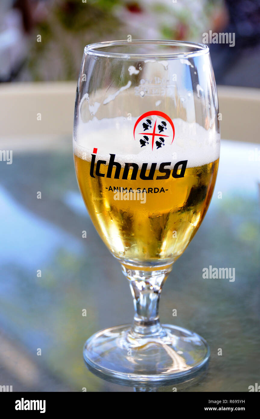 La bière Ichnusa Banque D'Images