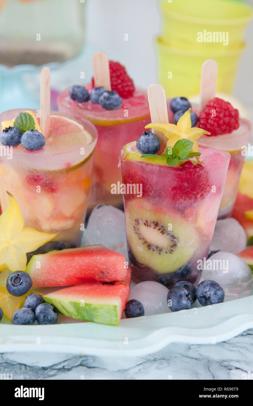Les Popsicles congelés Banque D'Images