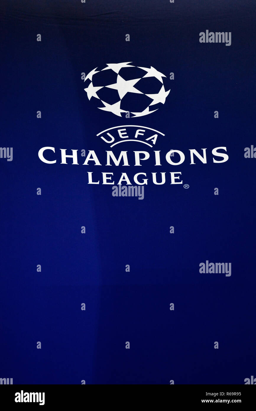 Logo Ligue Des Champions Competition De Football Allianz Arena Munich Baviere Allemagne Photo Stock Alamy