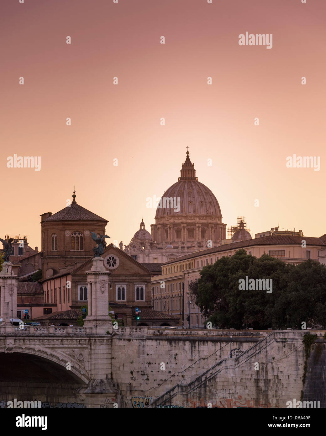 La basilique Saint Pierre, Rome, Italie Banque D'Images