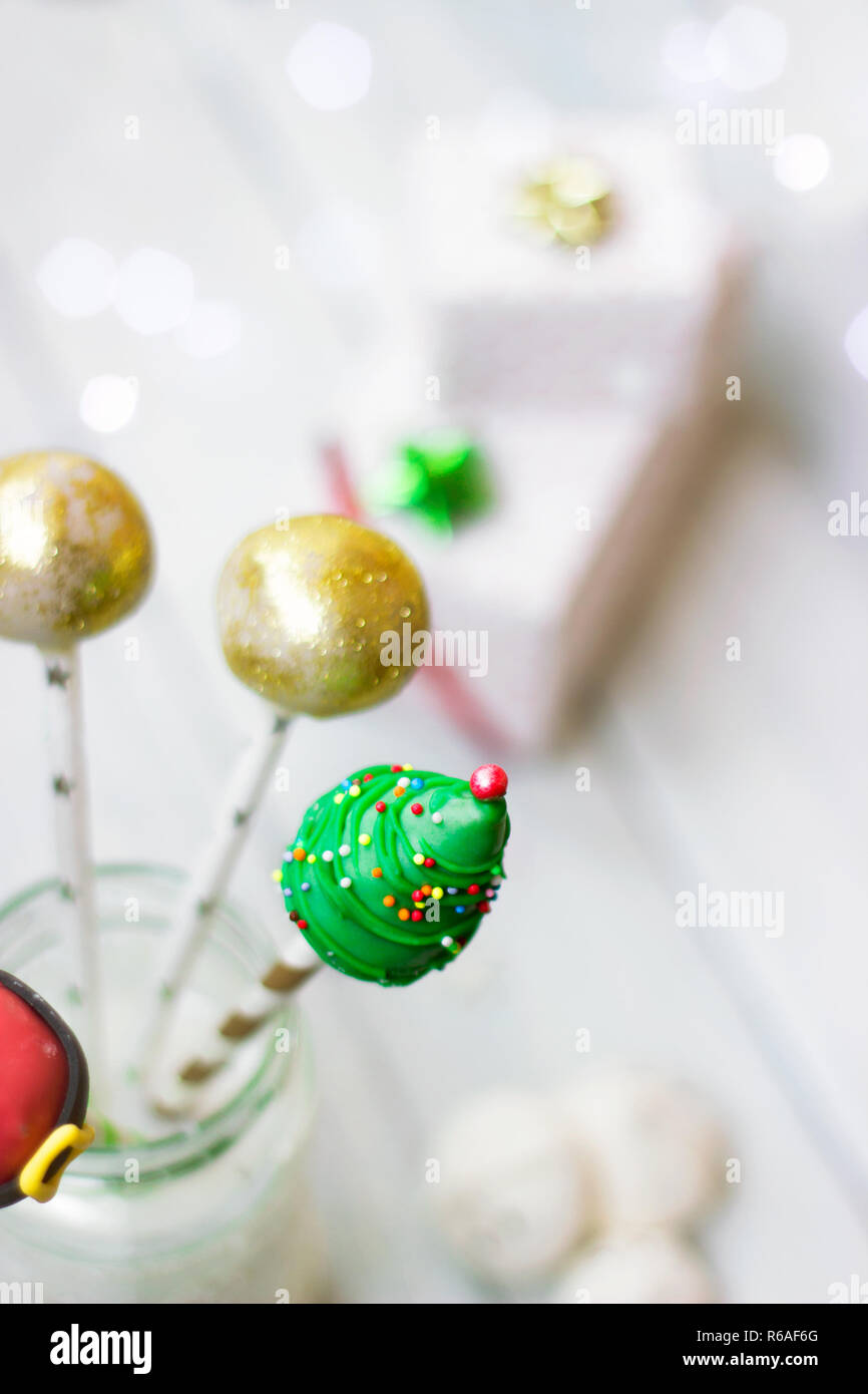 Décoration de Noël cake pops ; maison de vacances historique Banque D'Images