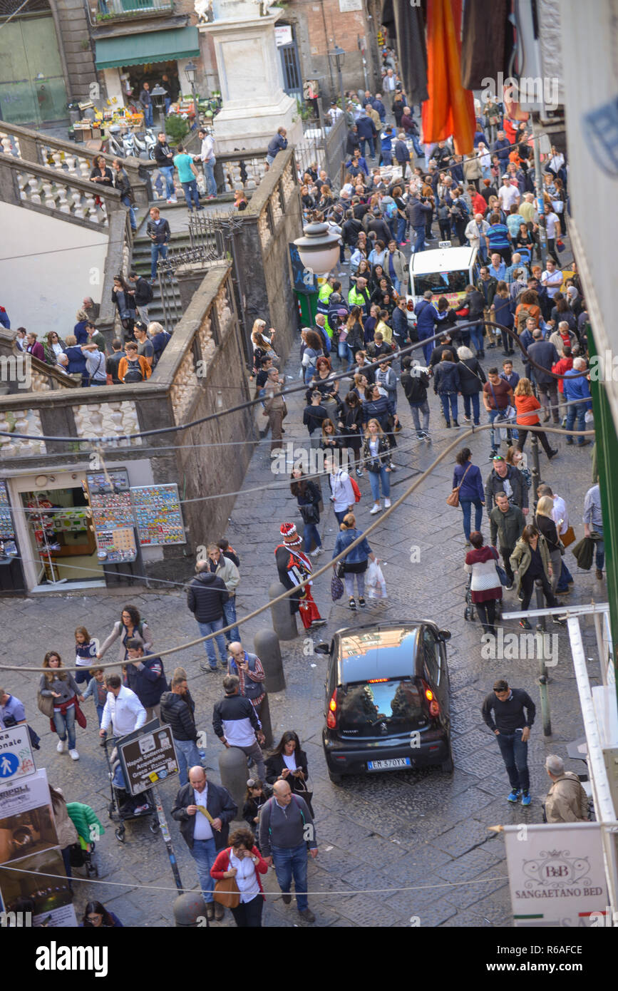 Scène de rue, Via dei Tribunali, Naples, Italie, Strassenszene, Napoli, Italie Banque D'Images