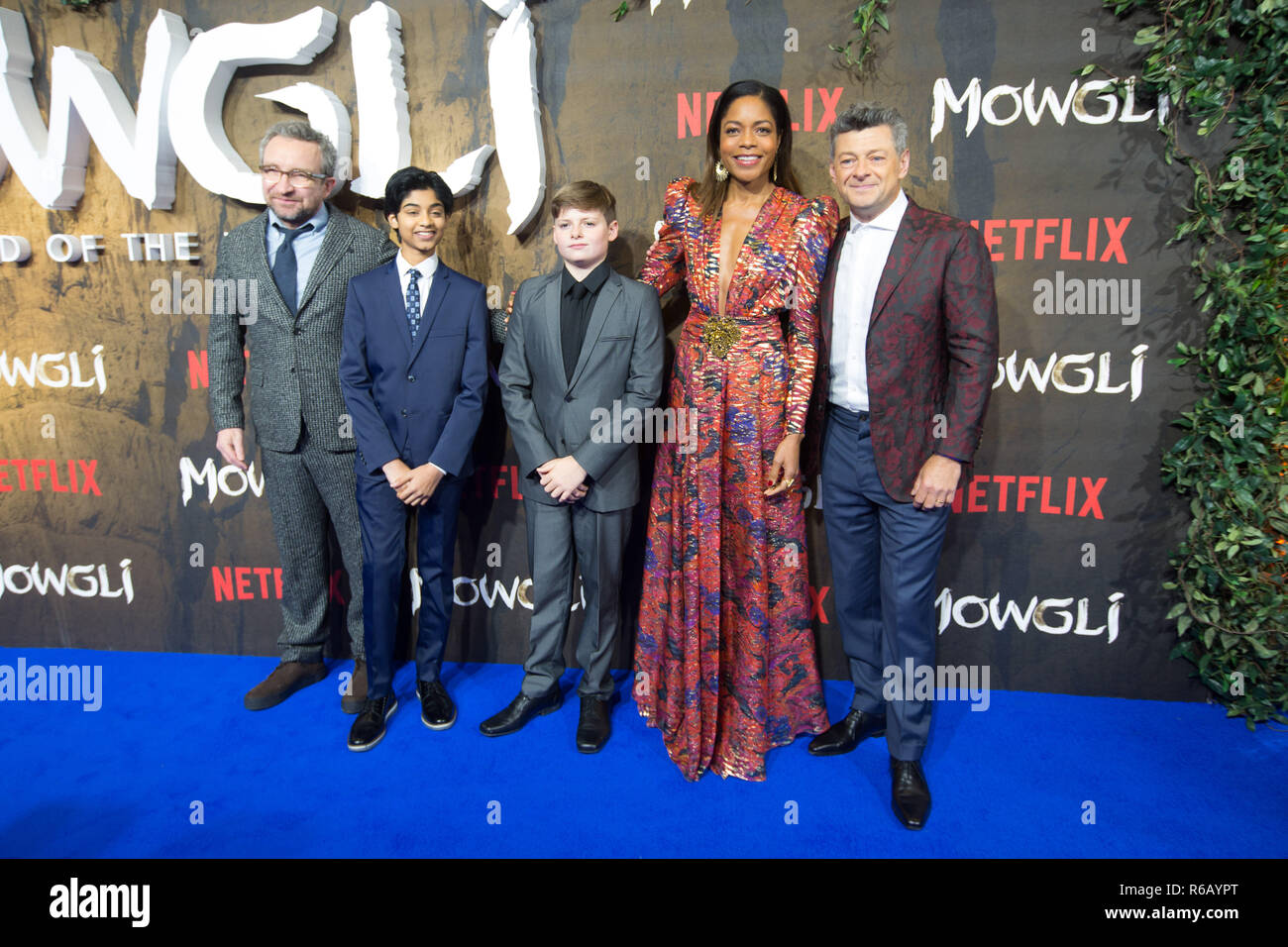 (De gauche à droite) Eddie Marsan, Rohan Chand, Louis Ashbourne Serkis, Naomie Harris et Andy Serkis arrive au Curzon Mayfair à Londres pour une projection spéciale de Mowgli : Légende de la jungle. Banque D'Images