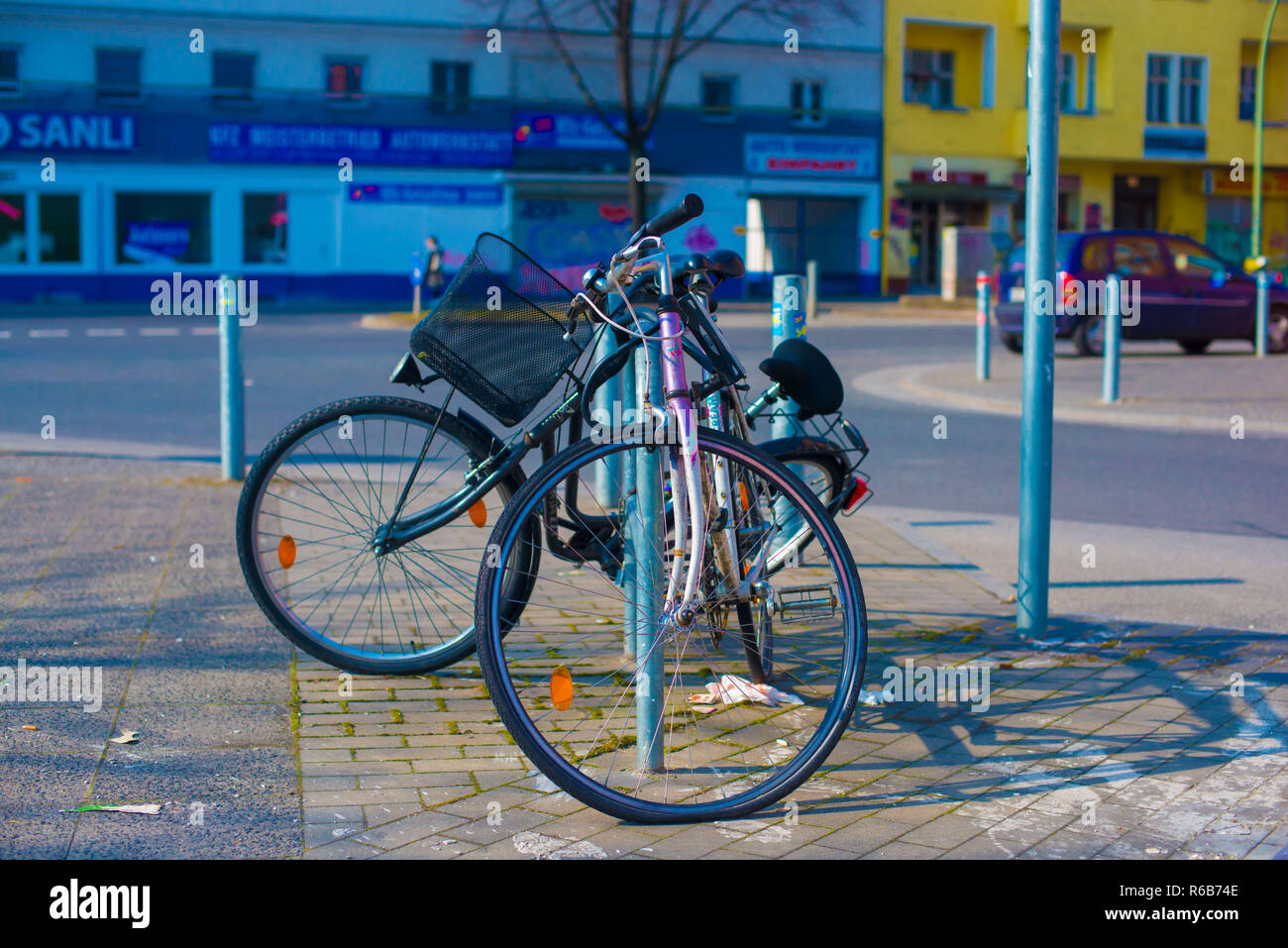 Bicyclettes à Berlin, Allemagne. L'Allemagne est un pays situé en Europe. Banque D'Images
