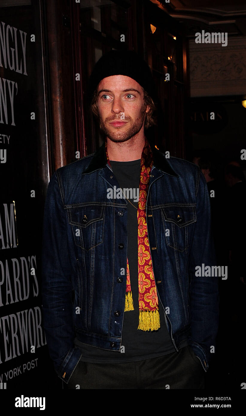 Londres, Royaume-Uni. 08Th Nov, 2018. Lily Collins assistant à TRUE WEST au Vaudeville Theatre à Strand Londres mardi 4 décembre 2018 Crédit : Peter Phillips/Alamy Live News Banque D'Images