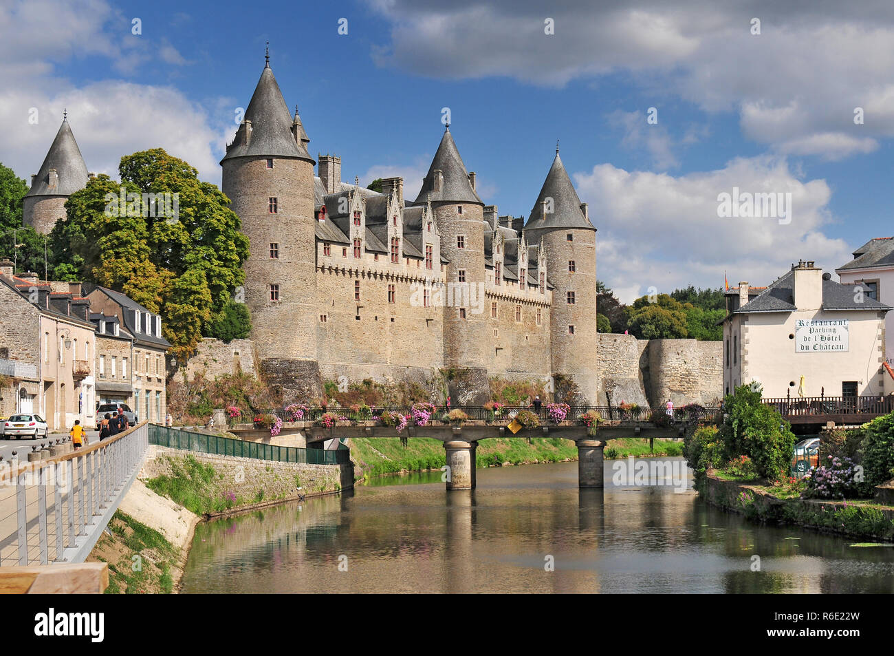 Vue sur le château de la ville de Josselin en Bretagne France Banque D'Images