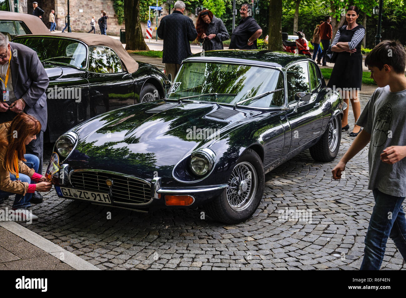 FULDA, ALLEMAGNE - Mai 2013 : Jaguar E-Type voiture rétro coupé le 9 mai 2013 à Fulda, Allemagne Banque D'Images