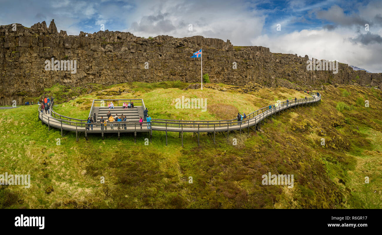 Almannagja fissure, le Parc National de Thingvellir, Islande Banque D'Images