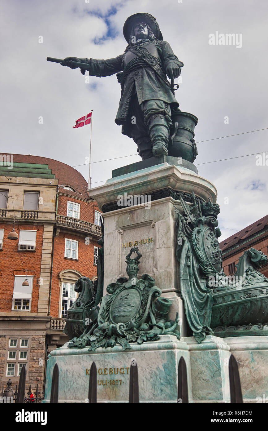 1873 bronze statue de Niels Juel Theobold par Stein, Copenhague, Danemark, Scandinavie Banque D'Images