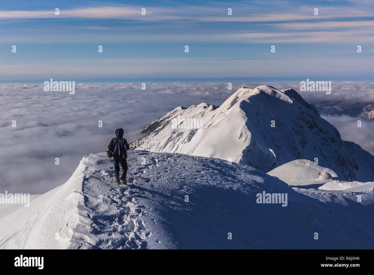 Randonnées en montagne en hiver Banque D'Images