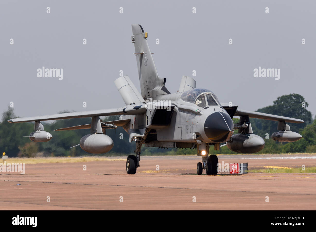 Italian Air Force Panavia Tornado IDS au Royal International Air Tattoo, riat, RAF Fairford Airshow. MM7031, 6-21 de Aeronautica Militare. Freins pneumatiques Banque D'Images