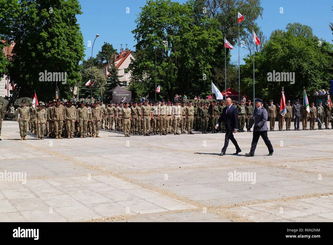 Pologne Groupe de combat des soldats participent à une cérémonie de la Journée des anciens combattants polonais en Gizyco 28 mai, en Pologne. Banque D'Images