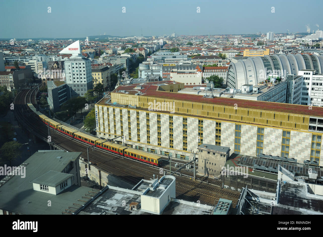 15.09.2014, Berlin, Allemagne, Europe - une vue de dessus d'un quartier de l'ouest de Berlin Charlottenburg et Kantstrasse. Banque D'Images