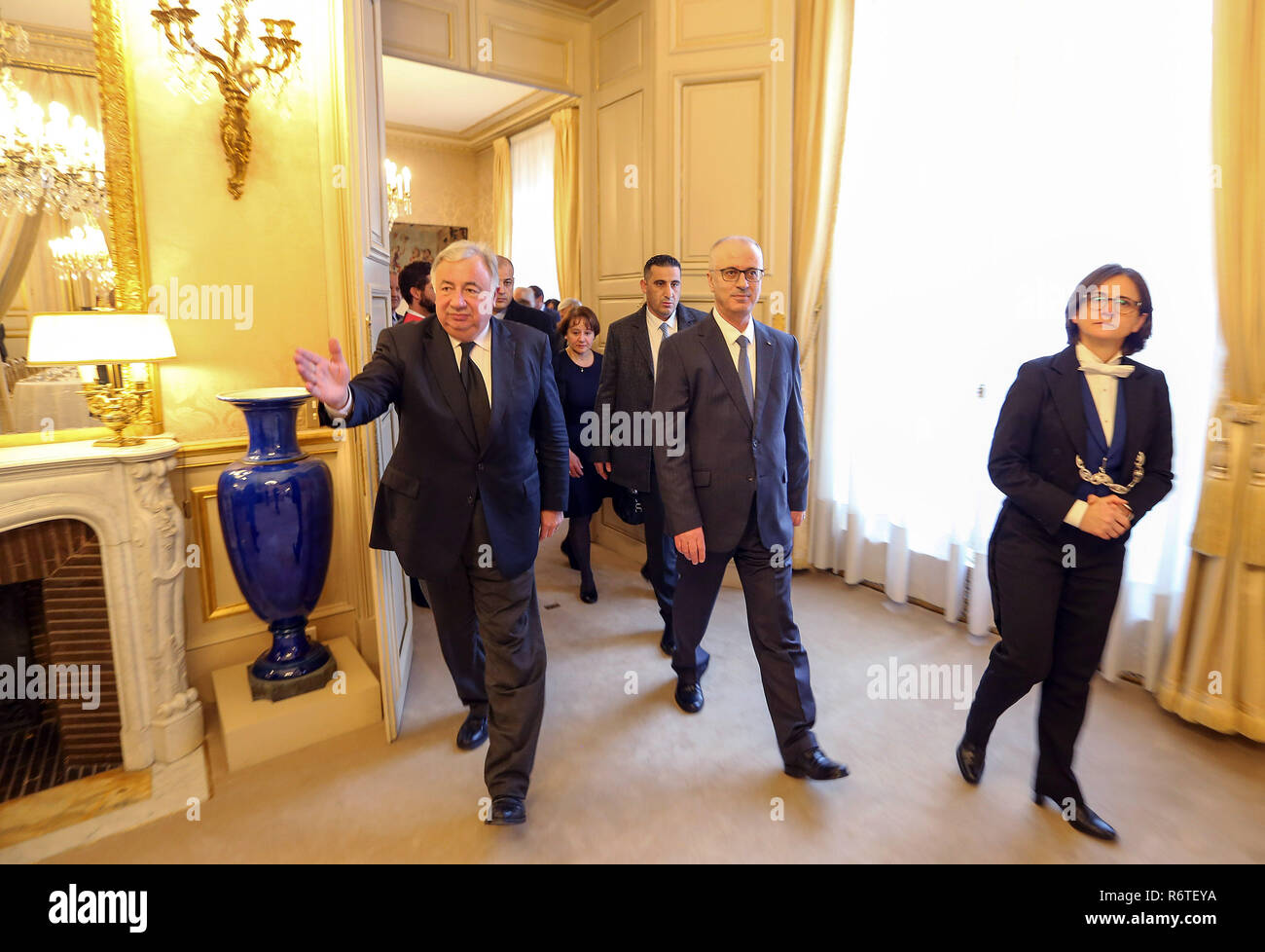 Paris France 6 Decembre 2018 Le Premier Ministre Palestinien Rami Hamdallah Rencontre Avec Le President Du