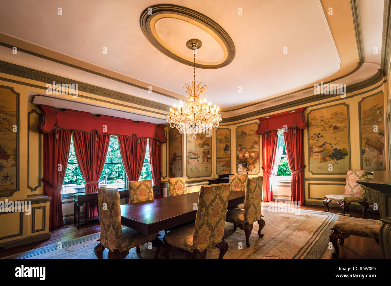 Papier peint décoration orne la salle de musique à Callanwolde Fine Arts Center à Atlanta, Géorgie. Banque D'Images