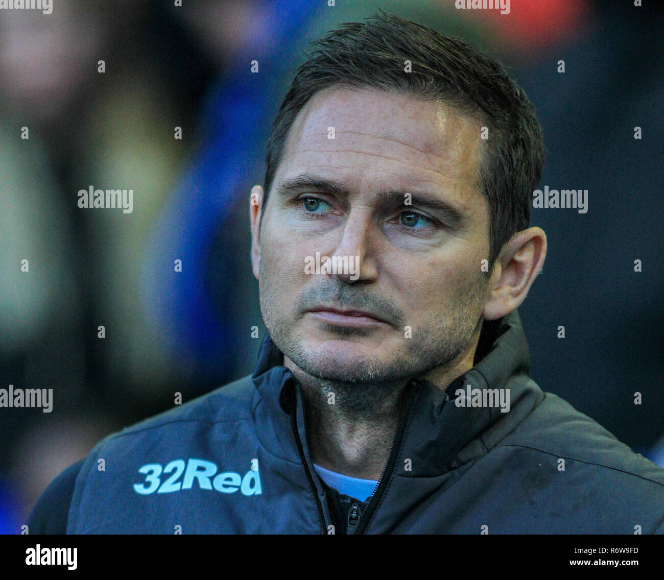 24 novembre 2018, Hillsborough, Sheffield, Angleterre ; Sky Bet Championship, Sheffield Wednesday v Derby County : Frank Lampard manager de Derby avant le Kick Off Crédit : Craig Milner/News Images images Ligue de football anglais sont soumis à licence DataCo Banque D'Images