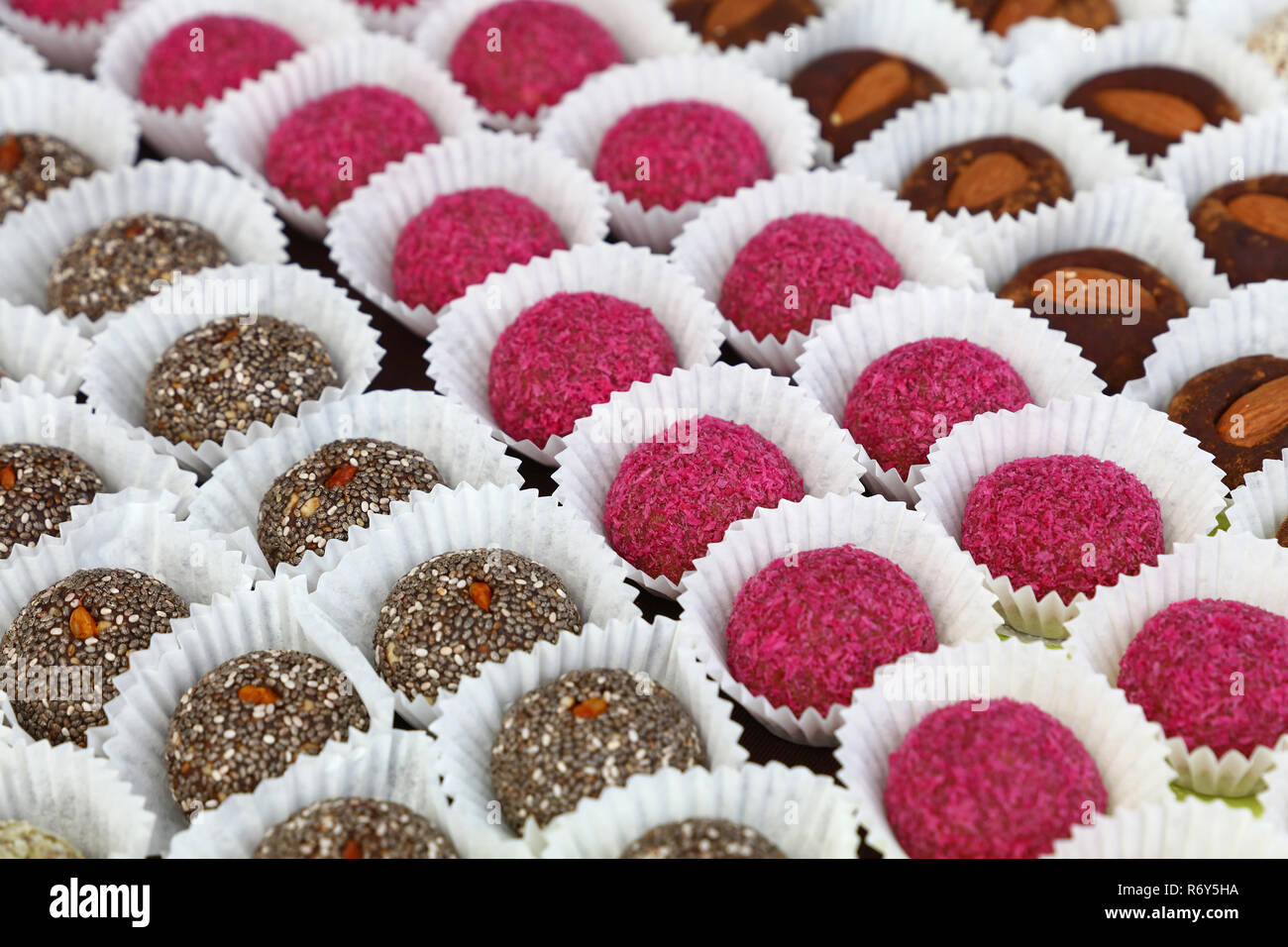 Close up assortiment de bonbons dans une boulangerie cookies Banque D'Images