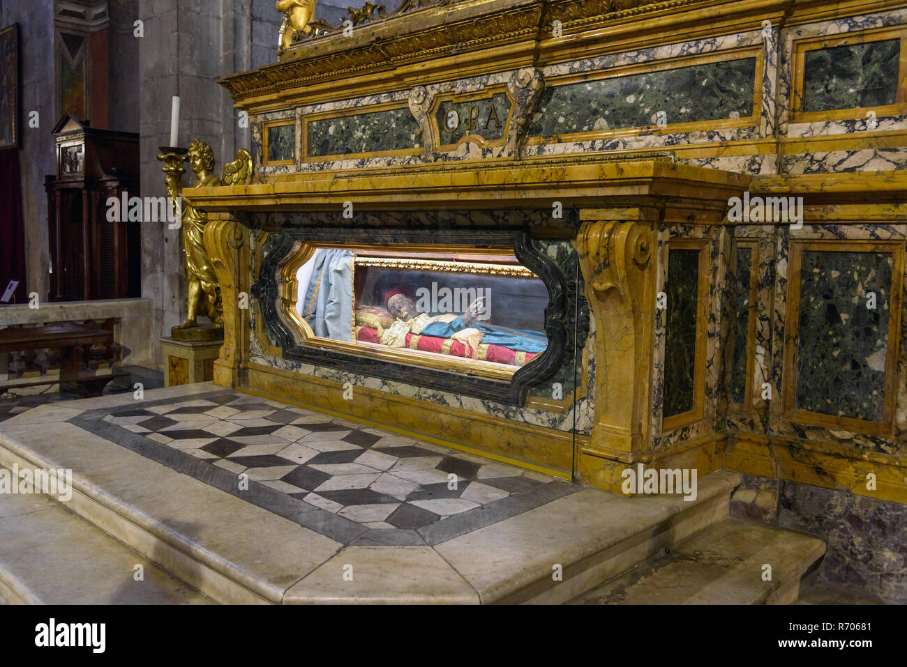 Lucca, Italie - 25 septembre 2018 : l'intérieur de la Basilique de San Michele in Foro Banque D'Images