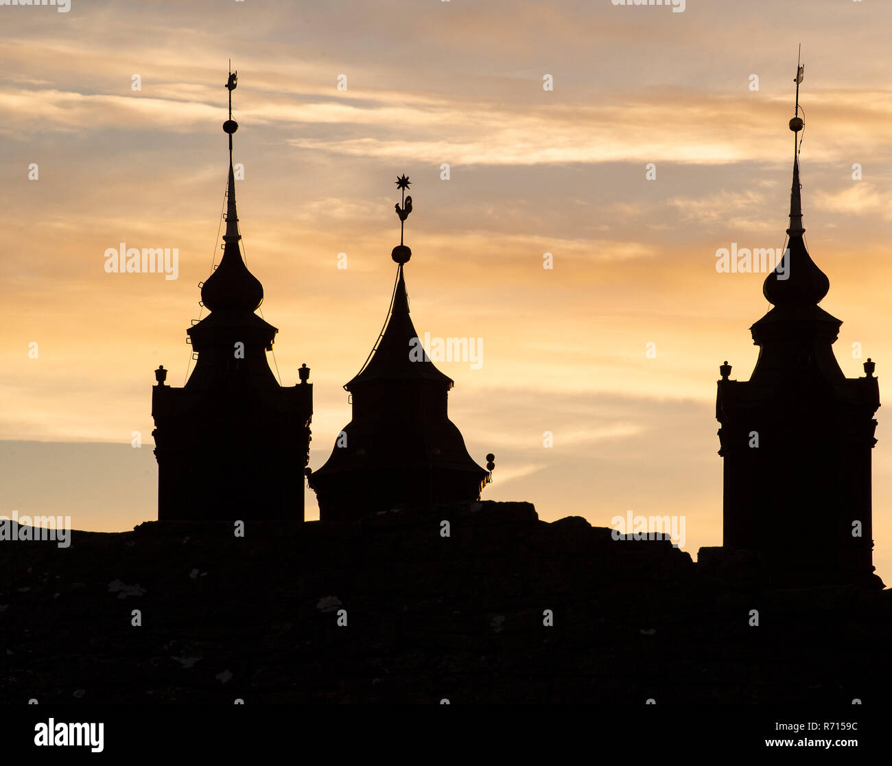 Silhouettes tour, la cathédrale, l'île de Gotland, Visby, Suède Banque D'Images