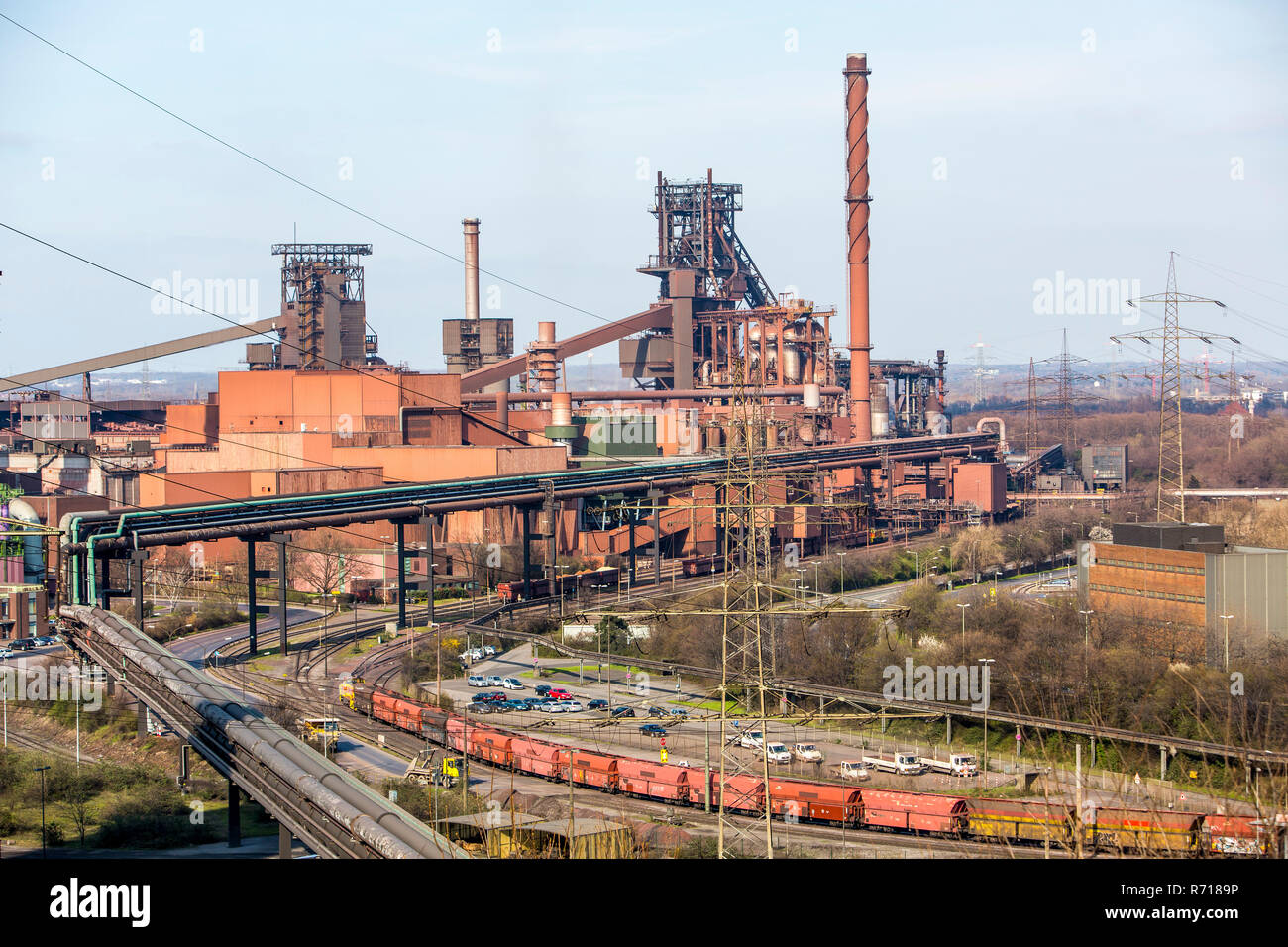 Schwelgern « huettenvertrag » avec les hauts fourneaux 1 et 2, ThyssenKrupp Steel Europe, Hamborn, Duisbourg, Rhénanie du Nord-Westphalie, Allemagne Banque D'Images