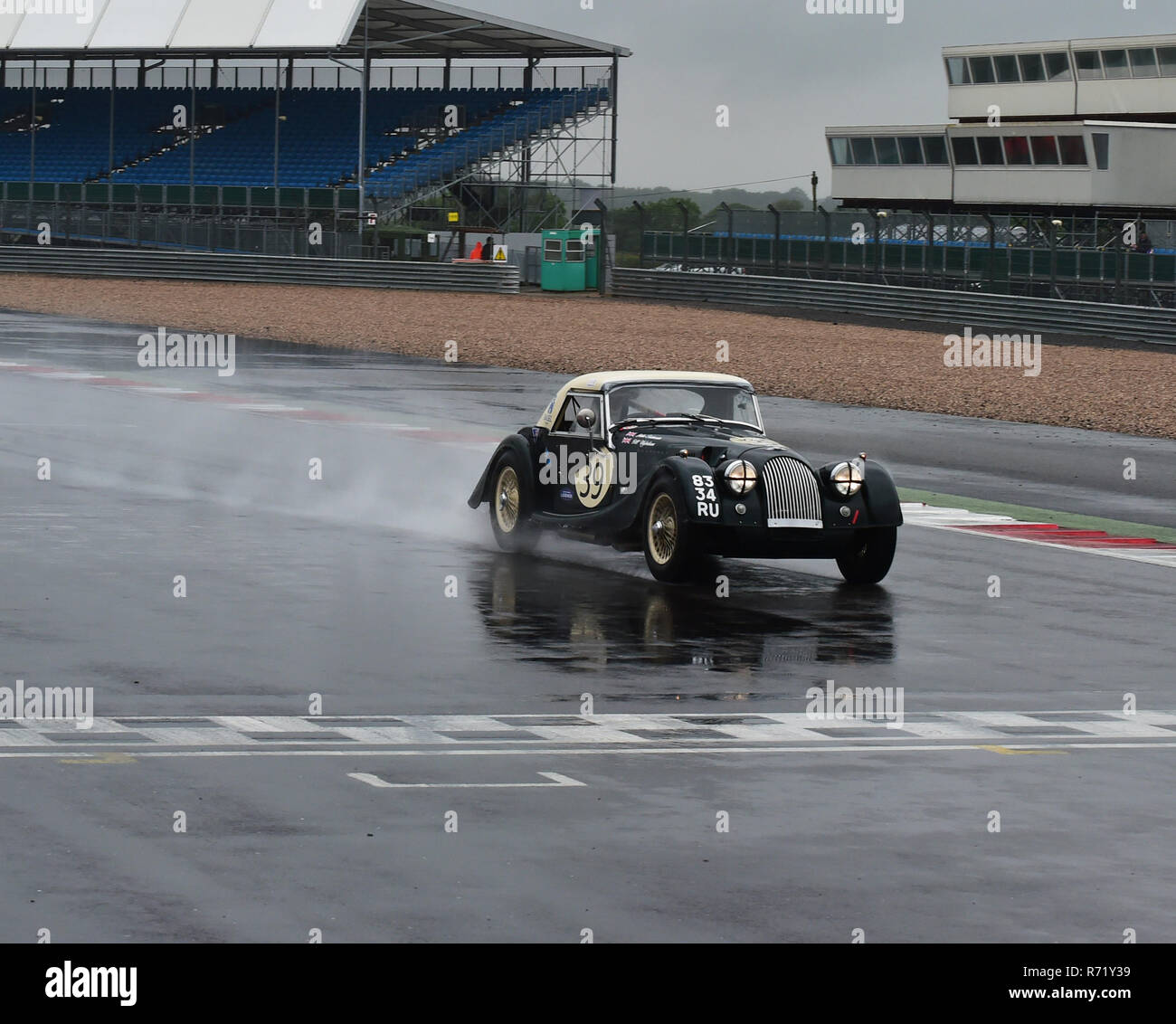 John Emberson, Bill Wykeham, Morgan  +4 Supersports, 8334 RU, RAC Tourist Trophy, véhicules historiques, de pré-63 GT, Silverstone Classic 2015, Chris McEvoy, cir Banque D'Images