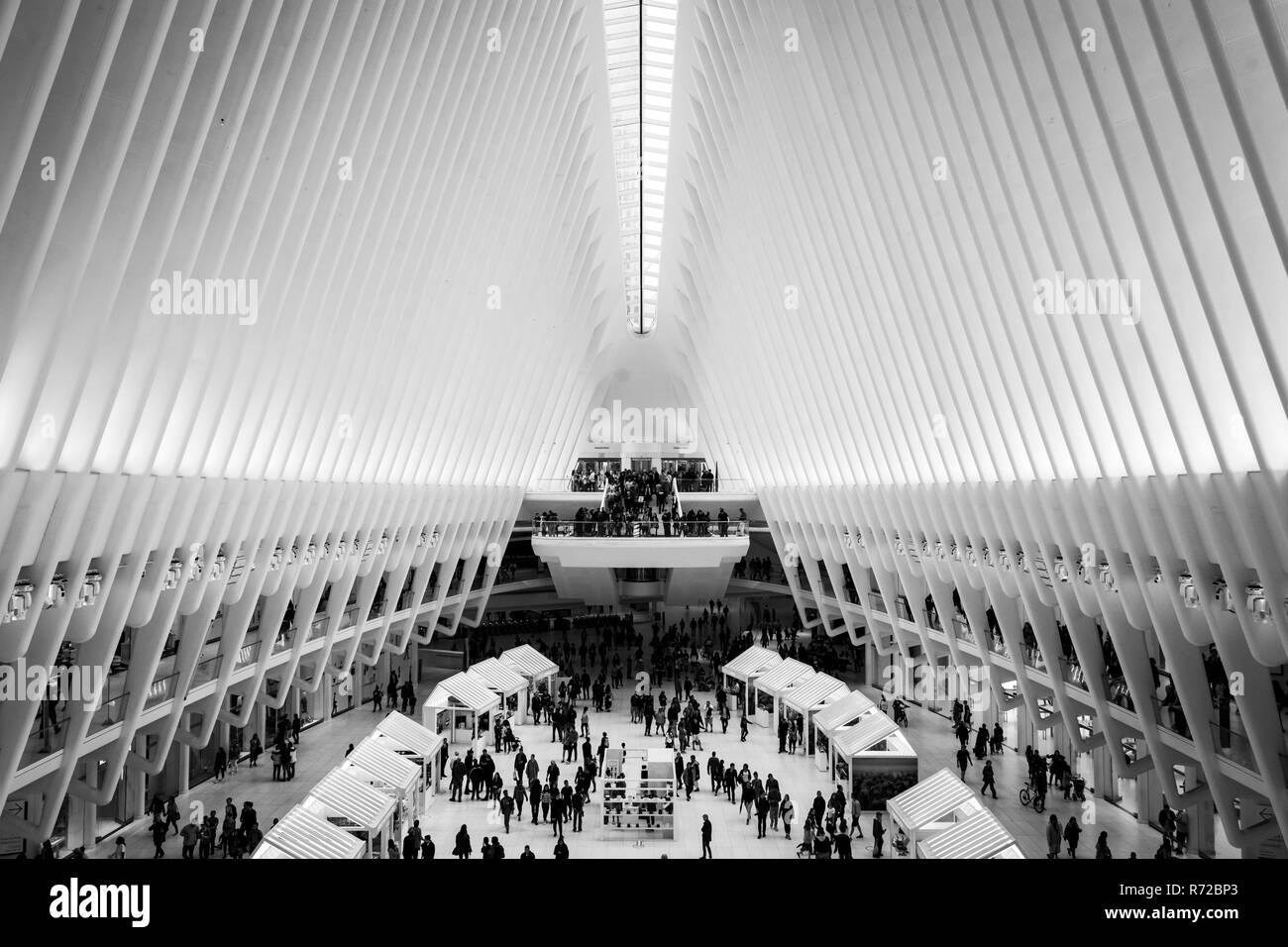L'intérieur de l'Oculus, au World Trade Center dans le Lower Manhattan, New York City. Banque D'Images