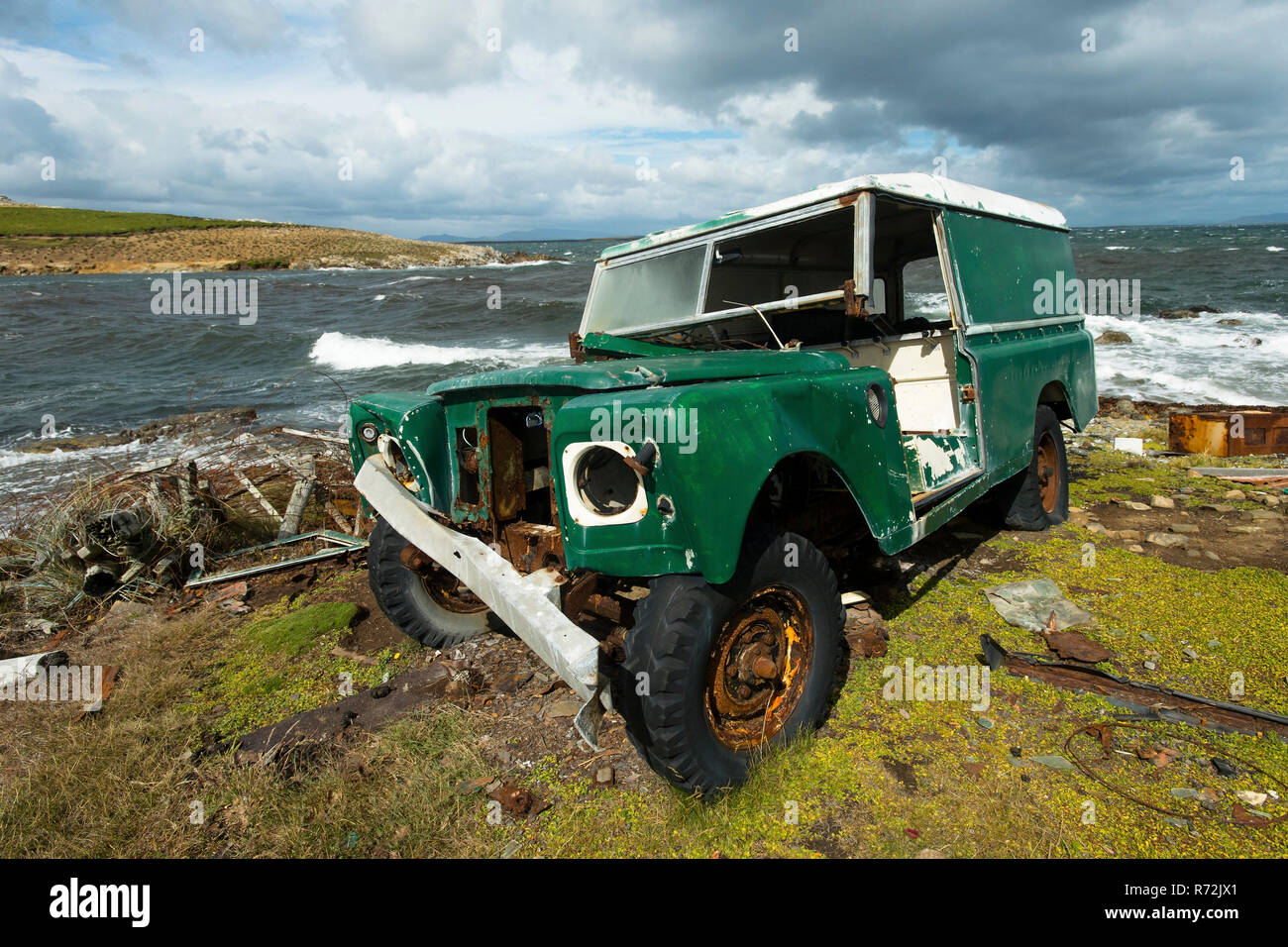 Pebble Island, Îles Falkland, Royaume-Uni, ferraille, vieux Landrover Banque D'Images