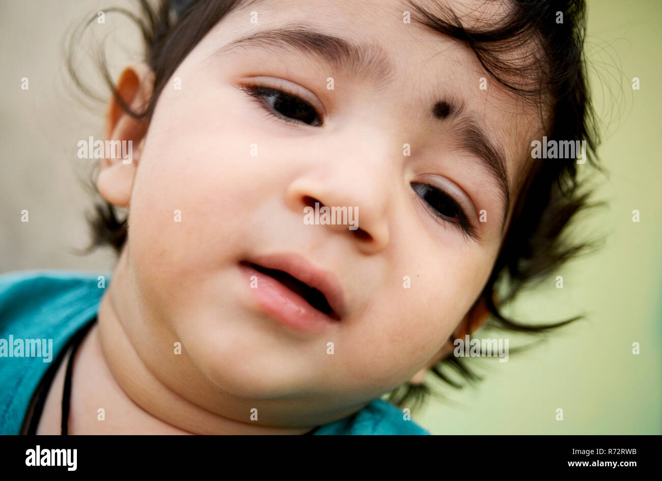 Adorable petit enfant indien Banque D'Images