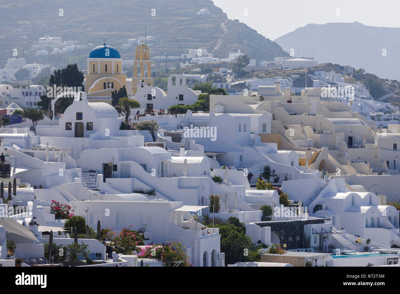 Oia au Agios Georgios, Santorin, Grèce Banque D'Images