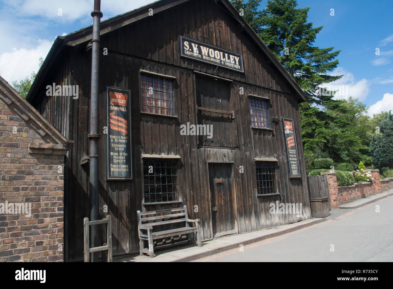 Le Shropshire, IRONBRIDGE, BLISTS HILL VICTORIAN TOWN, DE LA SCIERIE ; WHEELWRIGHT'S ; CARPENTER'S WORKSHOP ET UNDERTAKER Banque D'Images