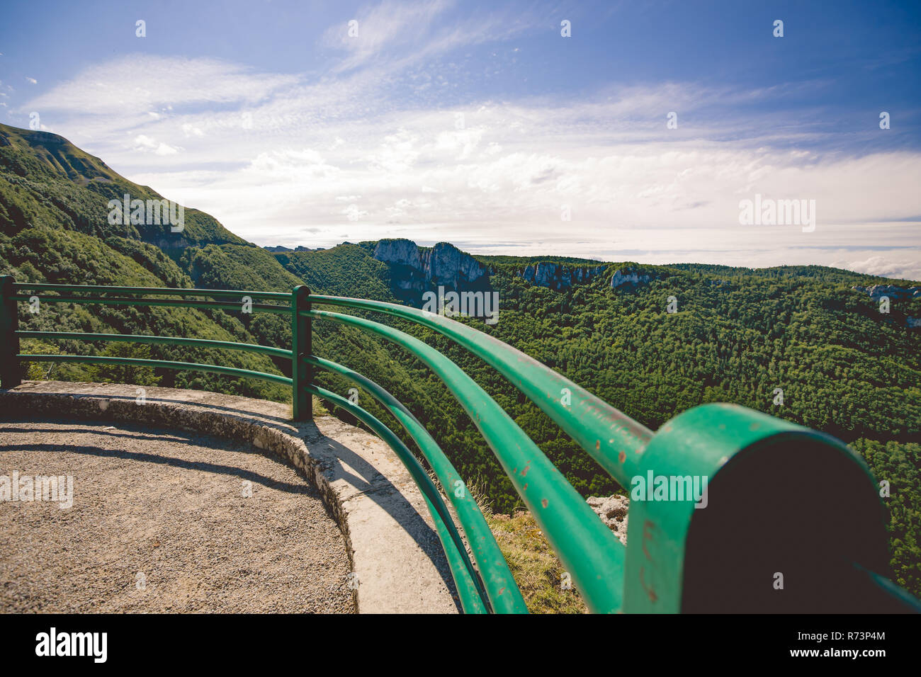 Le Vercors est situé entre Grenoble et Die et forme le pied des Alpes de la vallée du Rhône à l'ouest. Banque D'Images