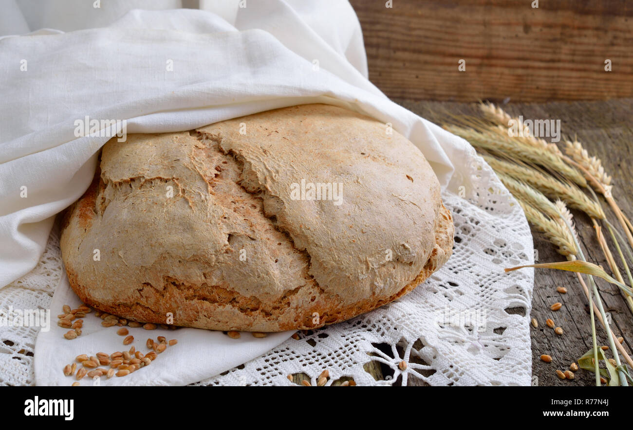 Pain maison Nonyeast Banque D'Images