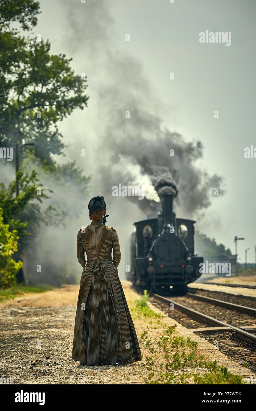 Titre original : COLETTE. Titre en anglais : COLETTE. Année : 2018. Directeur : Laver Westmoreland. Stars : Keira Knightley. Credit : BOLD FILMS / Album Banque D'Images