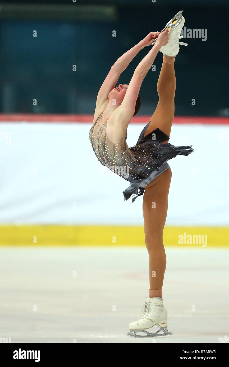Zagreb, Croatie. Dec 8, 2018. Bell Mariah des États-Unis effectue au cours de la Mesdames de patinage libre à l'USI 2018 Spin Or de Zagreb à Zagreb, Croatie, le 8 décembre 2018. Credit : Goran Evergreen/Xinhua/Alamy Live News Banque D'Images