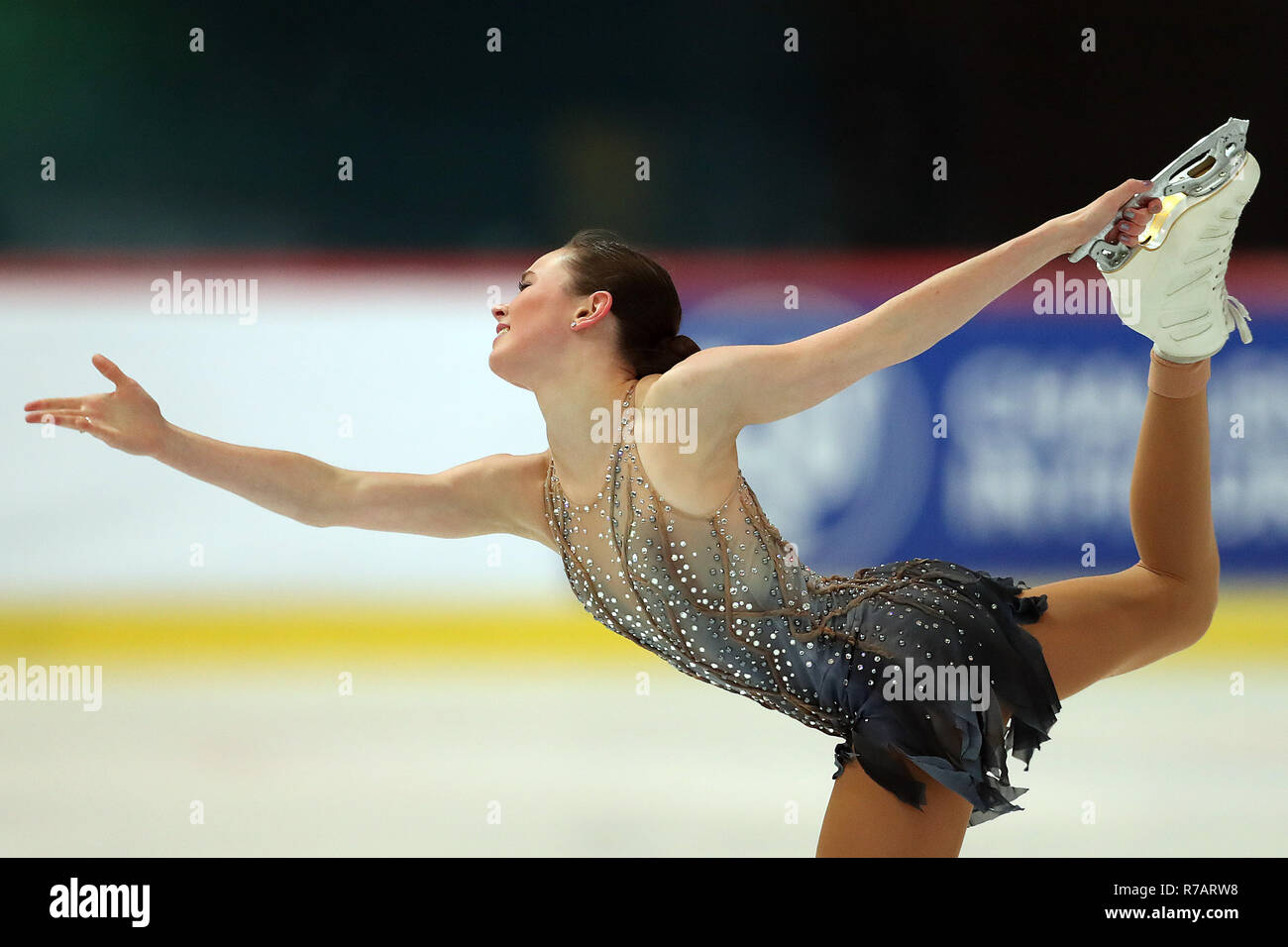 Zagreb, Croatie. Dec 8, 2018. Mariah de Bell USA effectue au cours de la Mesdames de patinage libre à l'USI 2018 Spin Or de Zagreb à Zagreb, Croatie, le 8 décembre 2018. Credit : Goran Evergreen/Xinhua/Alamy Live News Banque D'Images