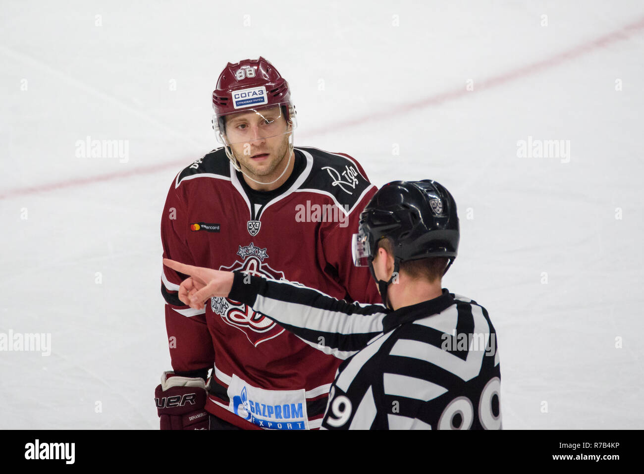 07.12.2018. RIGA, Lettonie. Ligue de hockey de l'équipe (KHL) saison 2018/2019 Dinamo Riga jeu vs Salavat. Banque D'Images